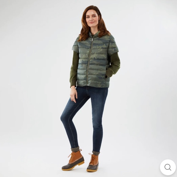 Martha Stewart Jackets & Coats Short Sleeve Quilted Down Puffer